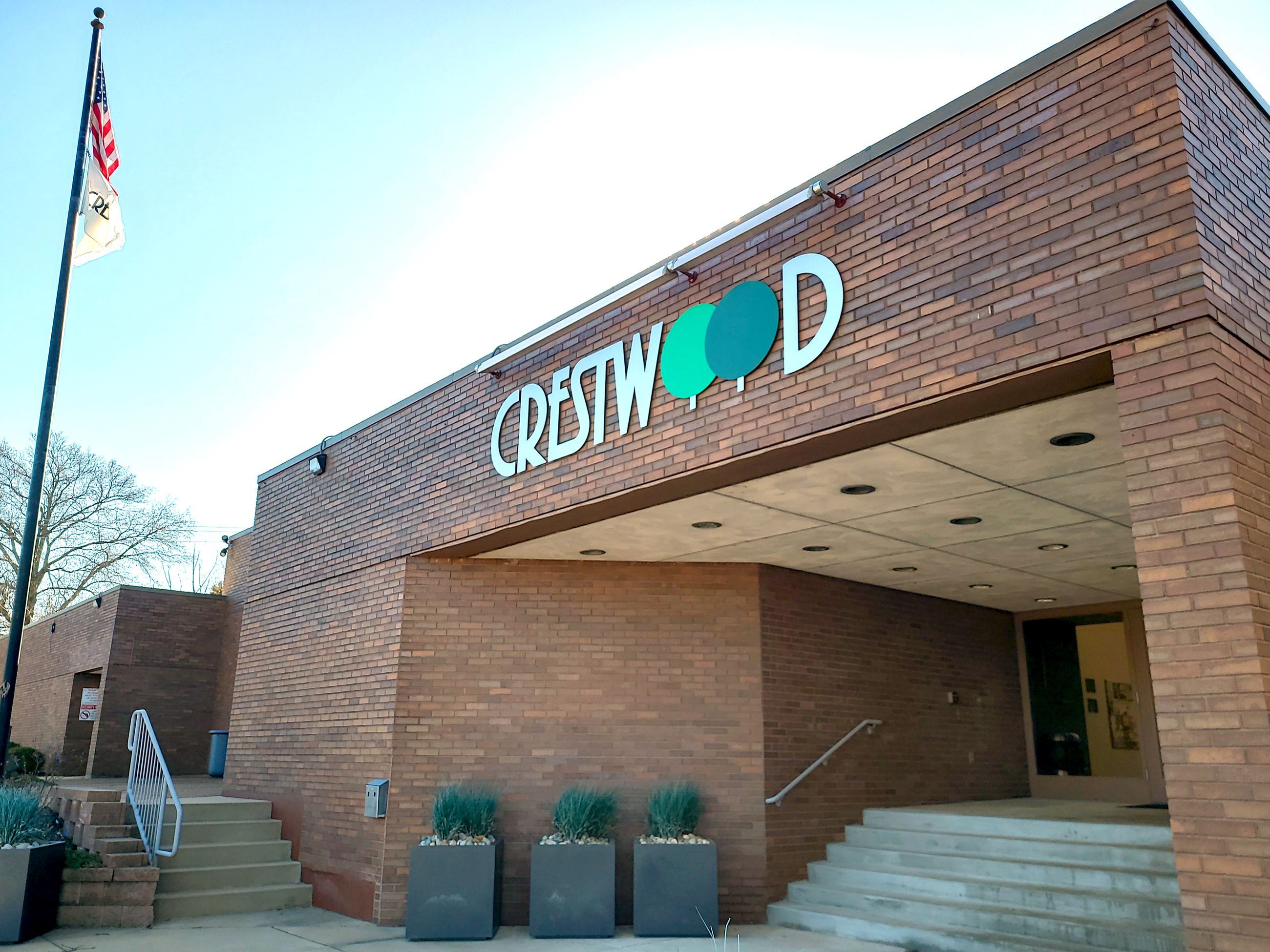 Crestwood Government Center 